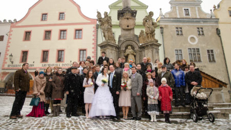 společné focení s hosty na nám. Svornosti | Český Krumlov