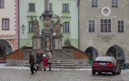 kašna a morový sloup na náměstí Svornosti | Český Krumlov
