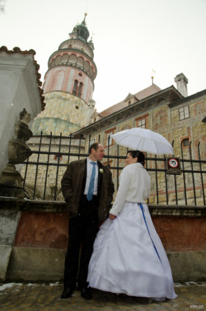 pod zámeckou věží na prvním nádvoří | Český Krumlov