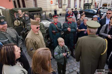 zastávka u techniky před přesunem na spol. focení | Český Krumlov